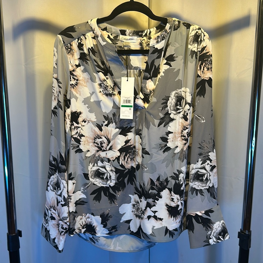 Women Large Calvin Klein floral printed long sleeve blouse